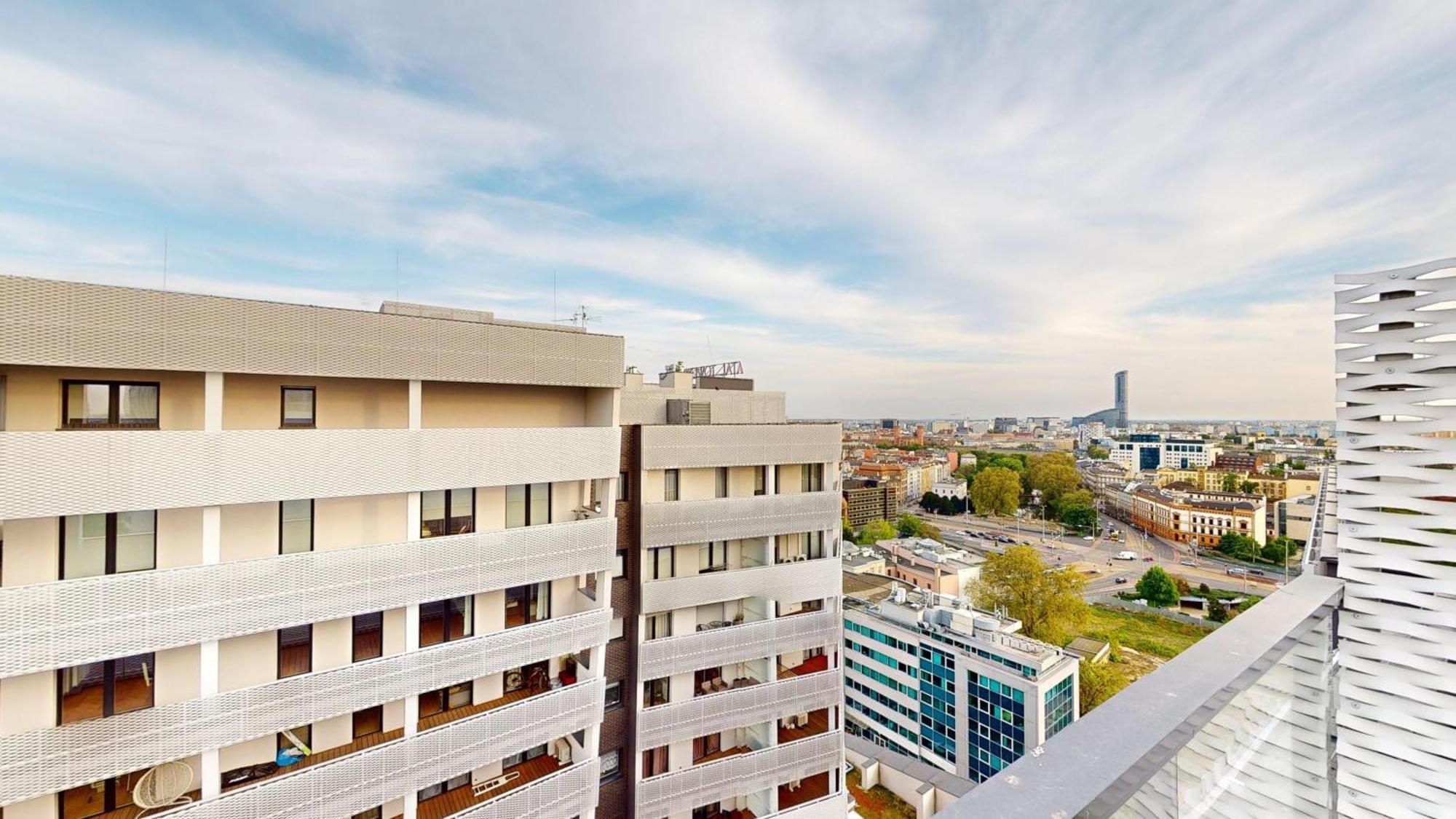 Family House By The River Odra -Panoramic Terrace - 3Room Apartment With 2 Separate Bedrooms And 2 Balconies By Wroapart-Pl- Perfect For Family & Business Stays Вроцлав Экстерьер фото