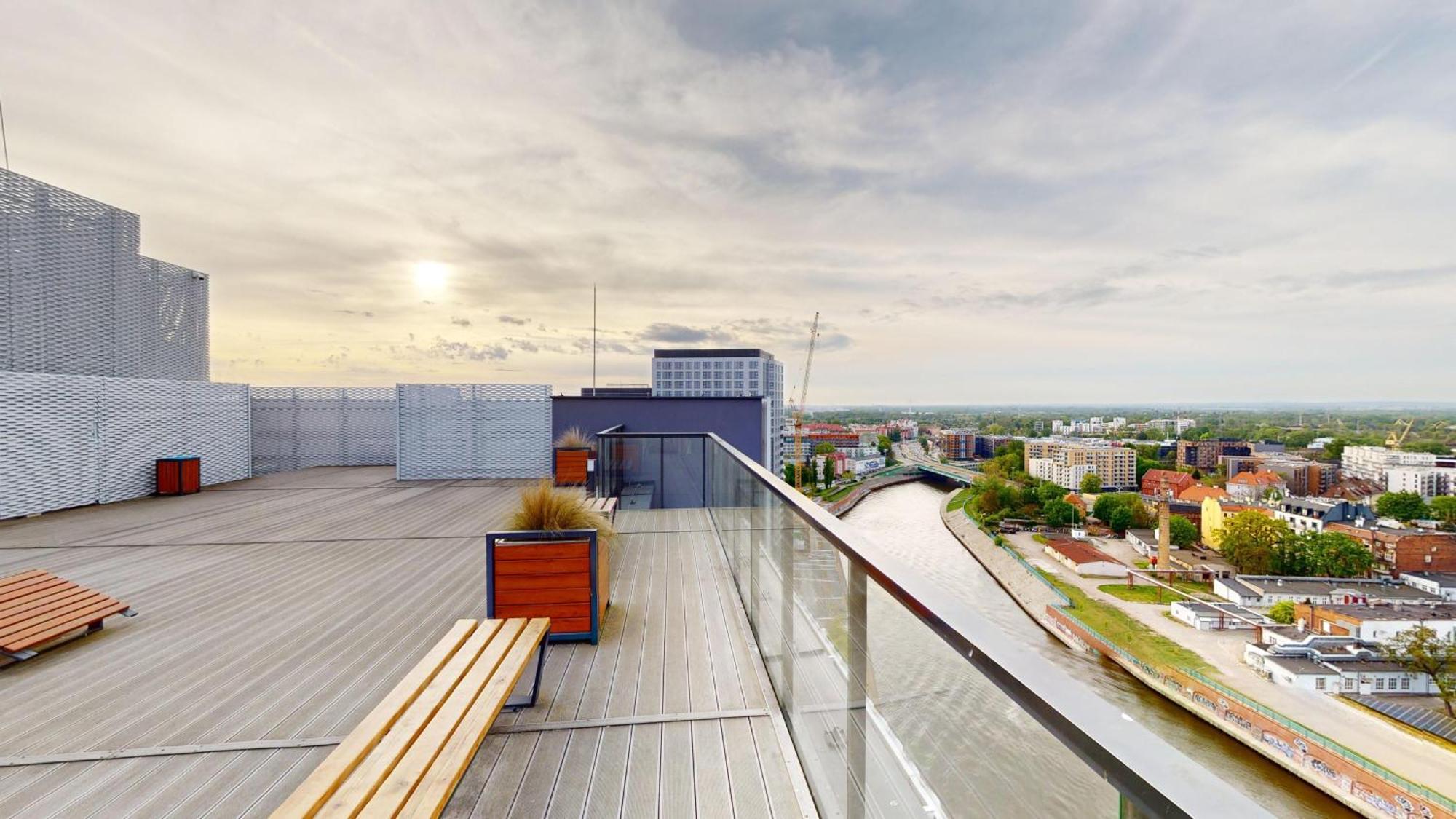 Family House By The River Odra -Panoramic Terrace - 3Room Apartment With 2 Separate Bedrooms And 2 Balconies By Wroapart-Pl- Perfect For Family & Business Stays Вроцлав Экстерьер фото