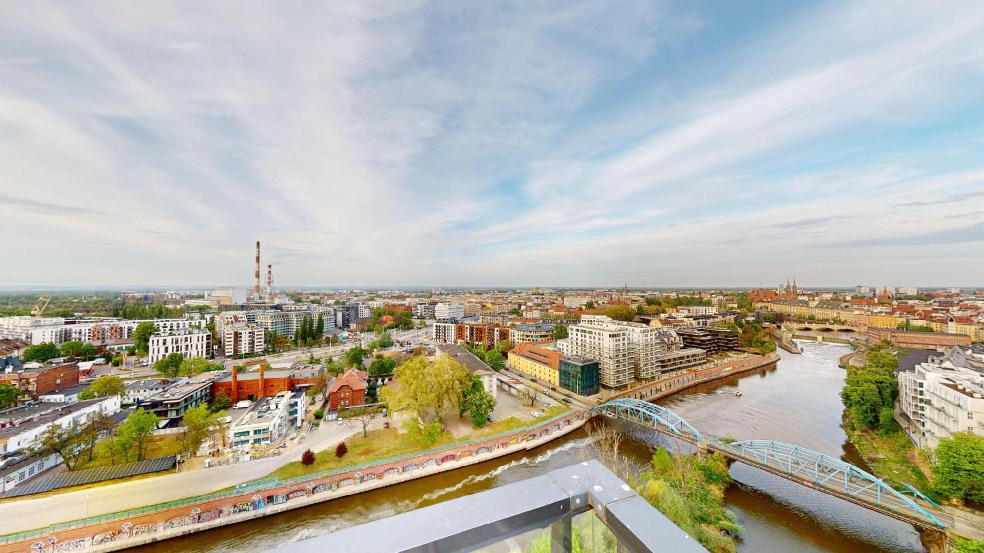 Family House By The River Odra -Panoramic Terrace - 3Room Apartment With 2 Separate Bedrooms And 2 Balconies By Wroapart-Pl- Perfect For Family & Business Stays Вроцлав Экстерьер фото